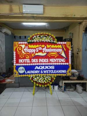 Papan Bunga di Panunggangan